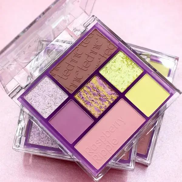 پالت سایه چشم 7 رنگ رسپبری ریپل تکنیک پاستیلی و شاین Technic Raspberry Ripple Eyeshadow Palette — تصویر ۳
