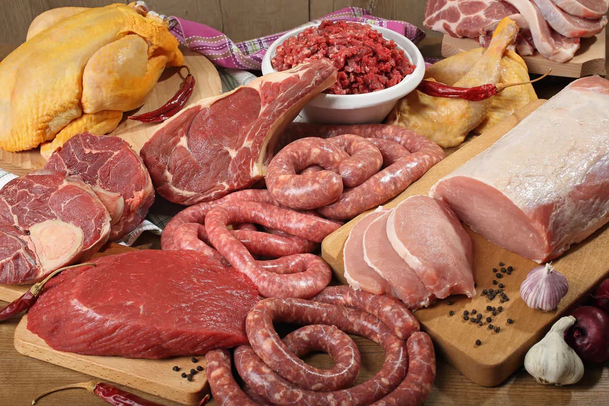 عکس استوک انواع گوشت سفید و قرمز