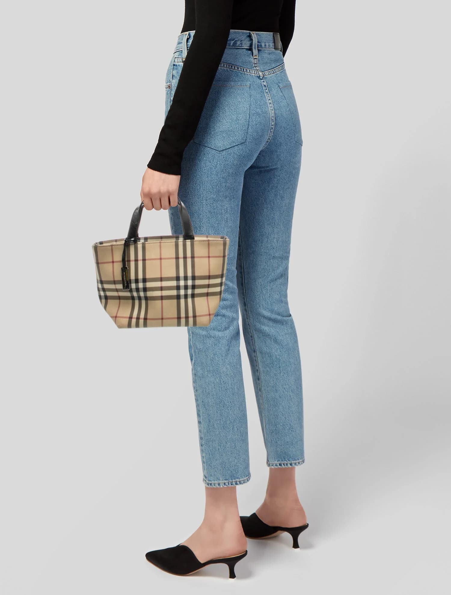 کیف دستی زنانه Burberry مدل Nova Check Top Handle Bag — تصویر ۸