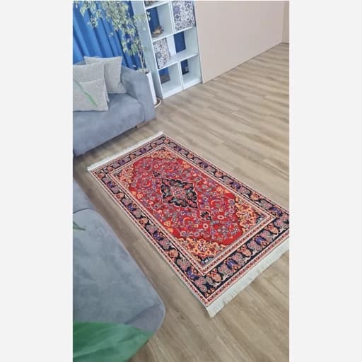 فرشینه مخمل ترک سنتی لاکی کد h161 — تصویر ۴