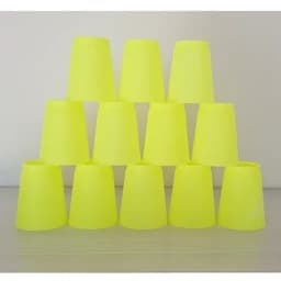 بازی لیوان چینی (cup stacking) در بسته 12 عددی با تنوع رنگ — تصویر ۳