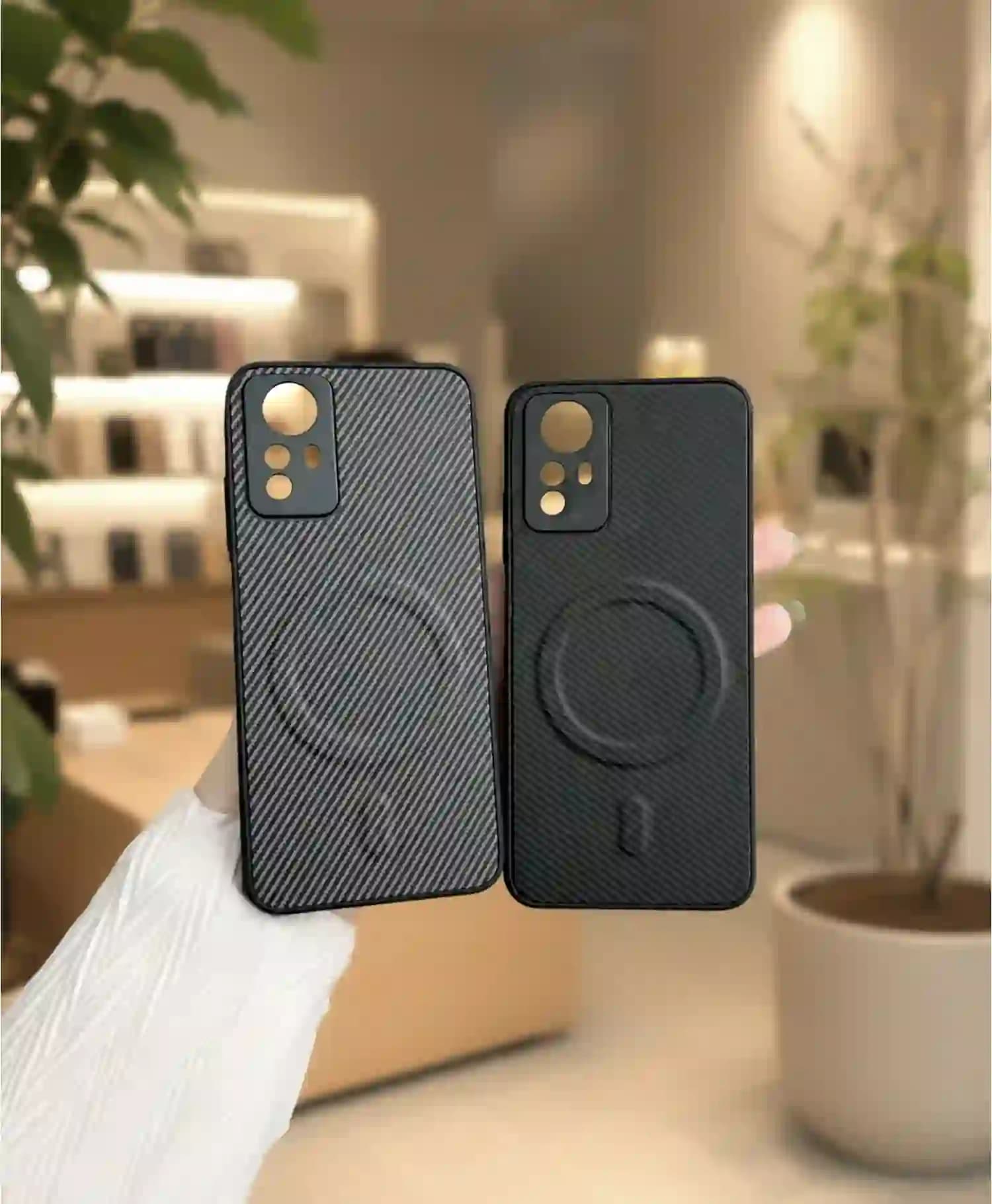 قاب کربنی مگ سیف دار محافظ لنز دار سولادا گوشی موبایل Redmi Note 12s — تصویر ۴