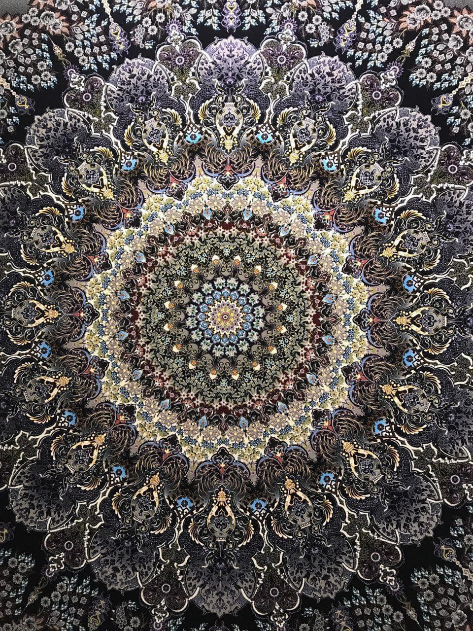 فرش ۱۲۰۰ شانه نقشه جواهر زمینه سرمه ای — تصویر ۳