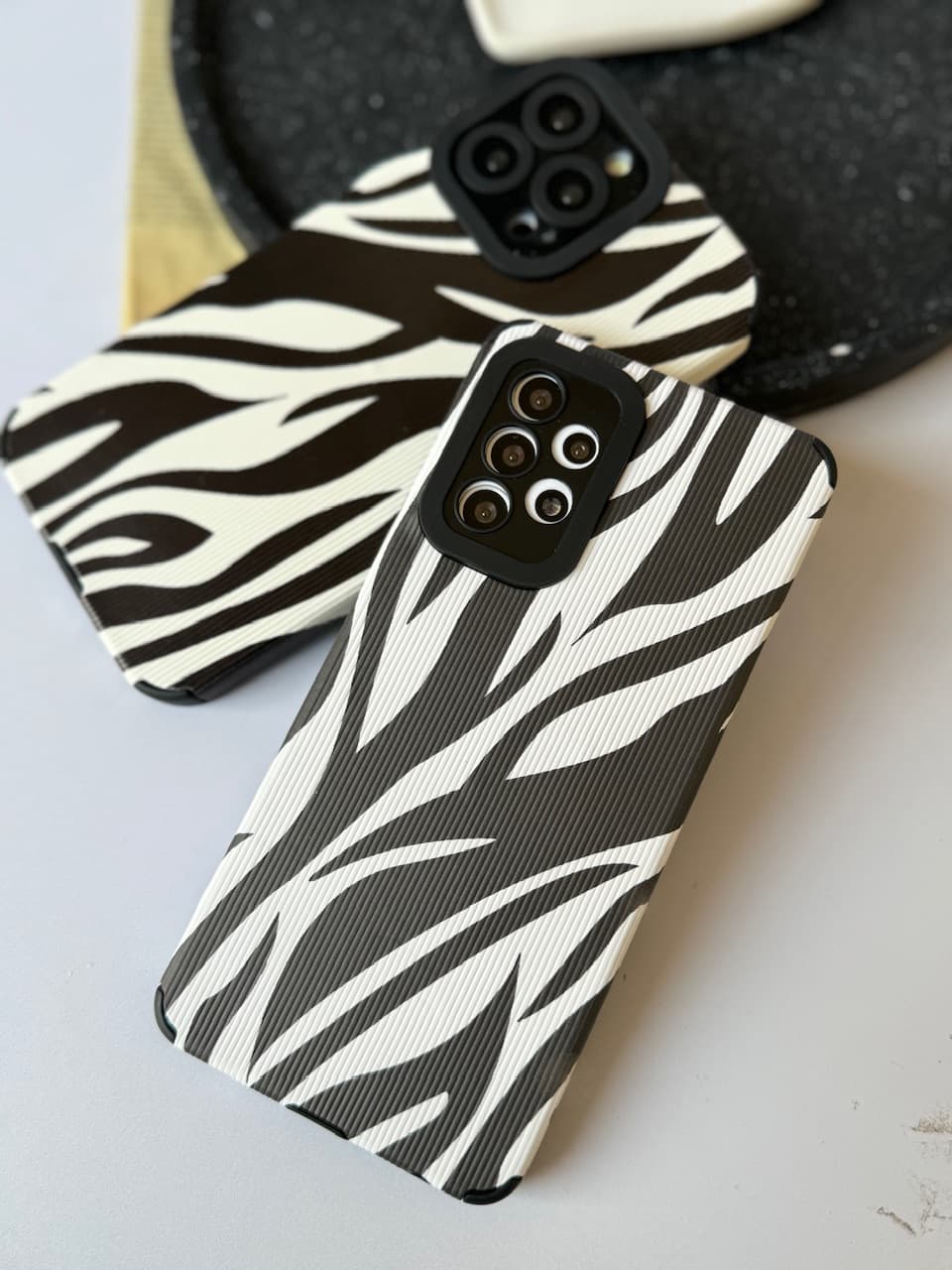 قاب کبریتی Zebra (آیفون سامسونگ شیائومی) — تصویر ۳