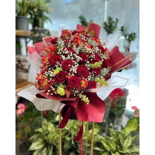 گل فروشی محدوده مرکز خرید فردوسی تهران t4589