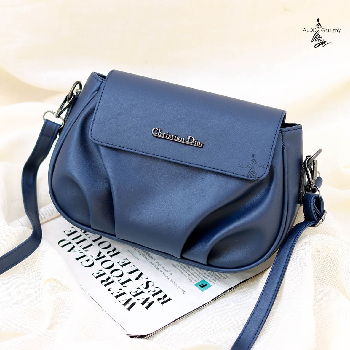 کیف دستی دوشی مارتی — تصویر ۲