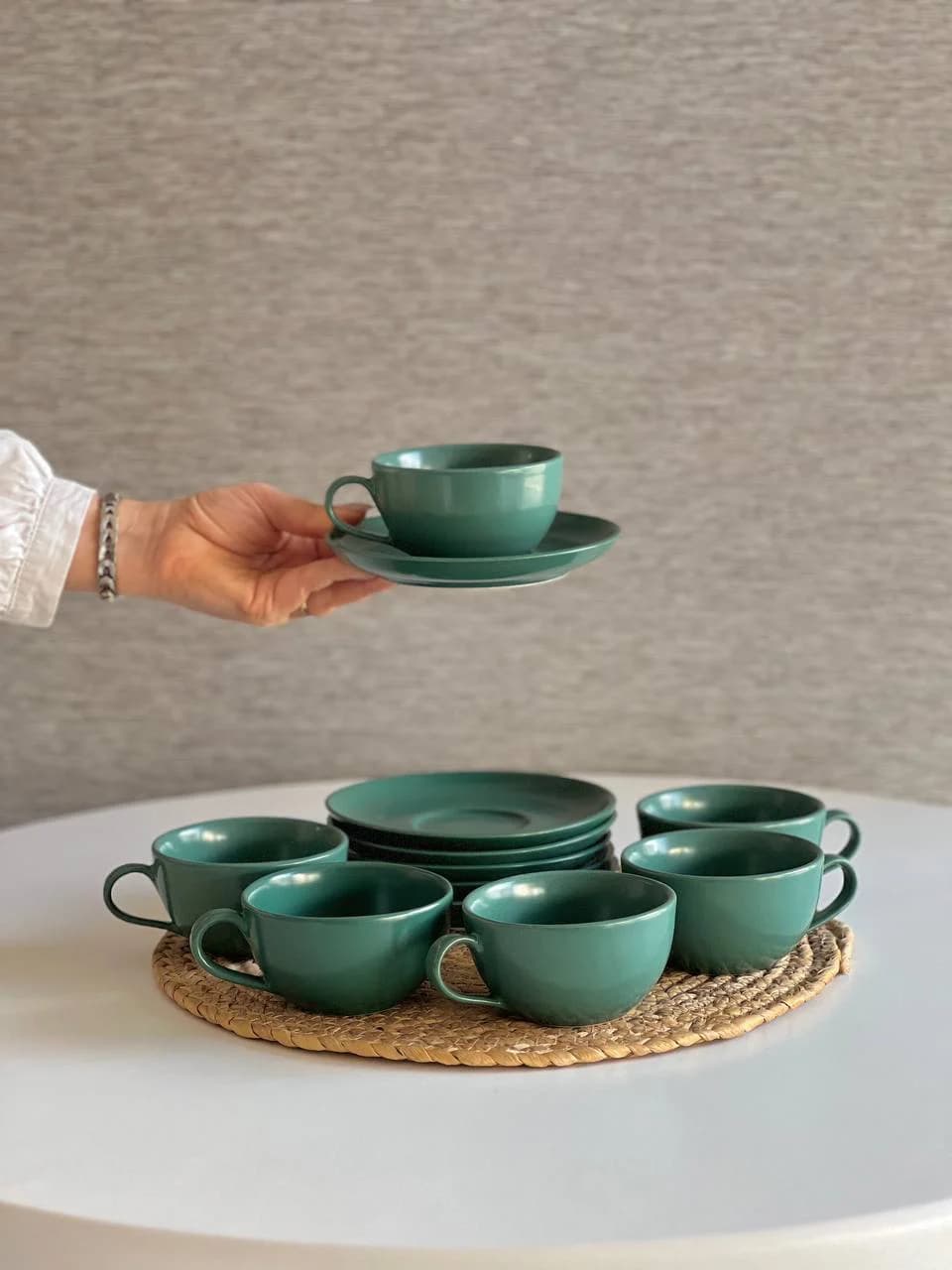 فنجان و نعلبکی چای خوری بن سای – رنگ یشمی — تصویر ۴