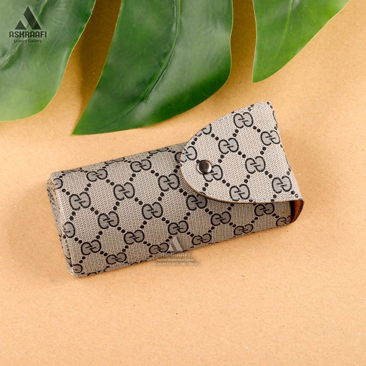 کیف عینک طرح گوچی Gucci Glasses Case 02 — تصویر ۴