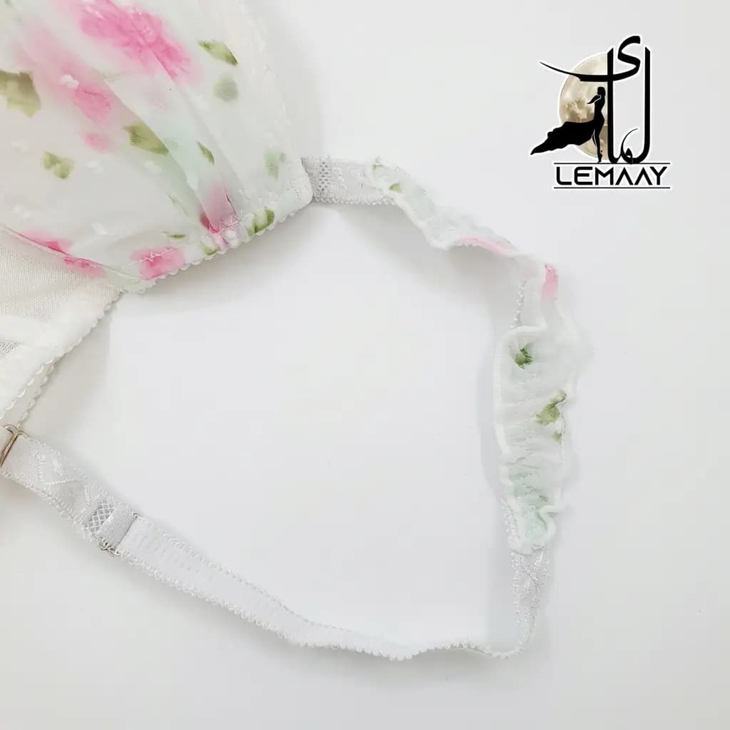ست شورت و سوتین توری اسفنجی فنردار سفید گل دار (عروس) — تصویر ۳