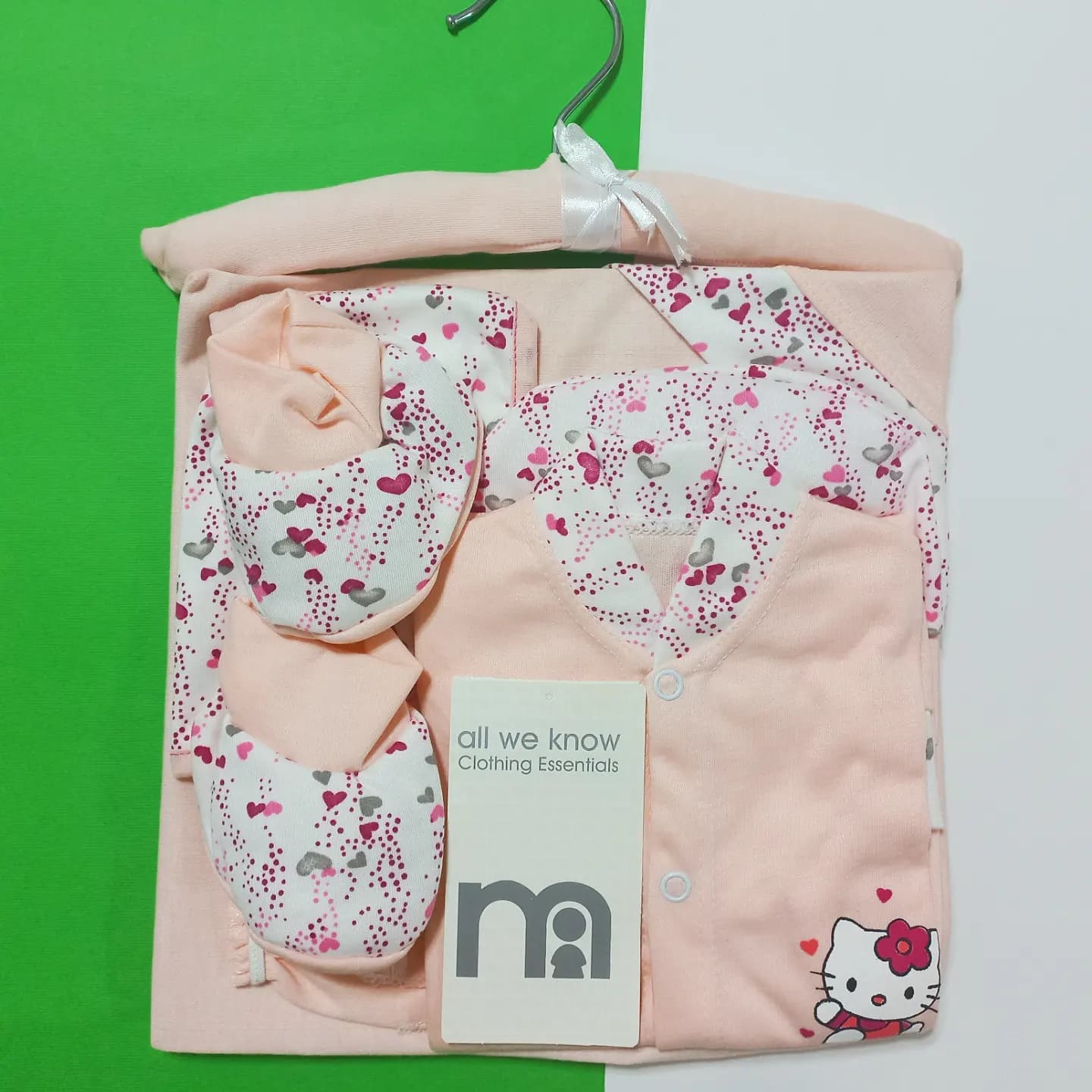 ست 7 تکه بیمارستانی مادرکر mothercare در طرح های متنوع — تصویر ۳