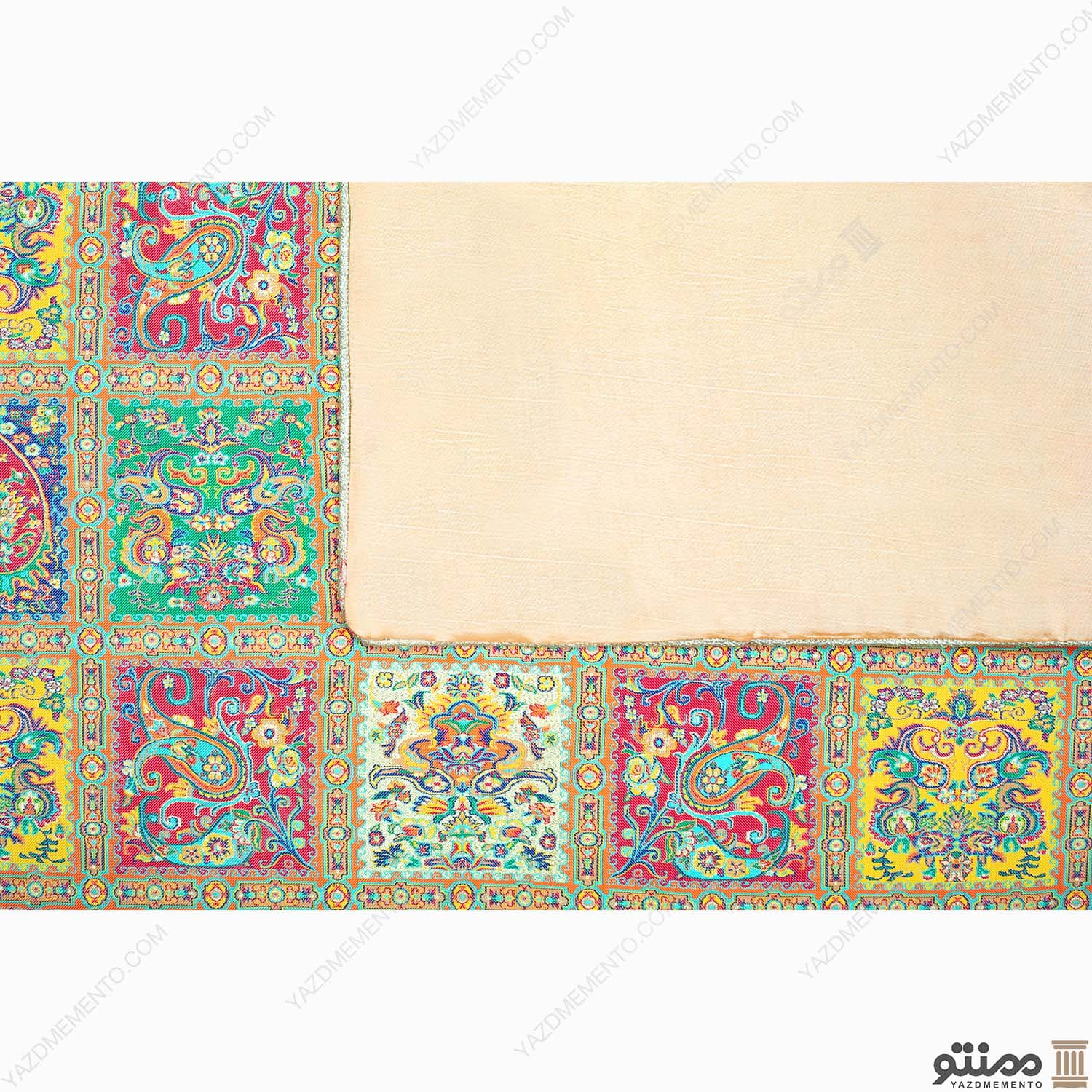 رومیزی ترمه مربع طرح پارسیان رنگ کرم — تصویر ۵