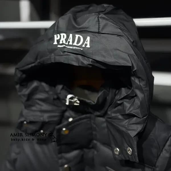 کاپشن طرح PRADA — تصویر ۷