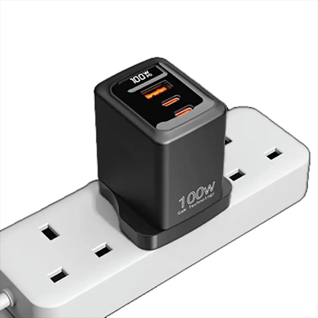 شارژر دیواری Porodo GaN 95W چند پورت با 2 USB-C و USB-A — تصویر ۴