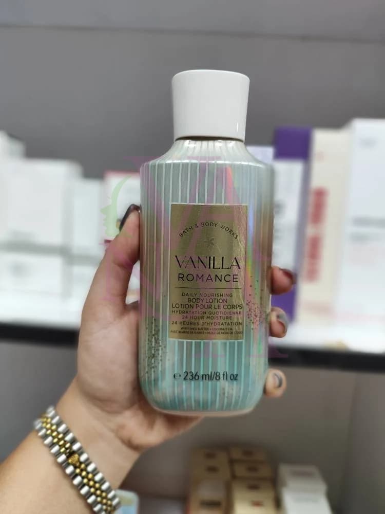 لوسیون بدن بث اند بادی مدل Vanilla Romance حجم ۲۳۶ میل اصلی به شرط اصالت | اورجینال