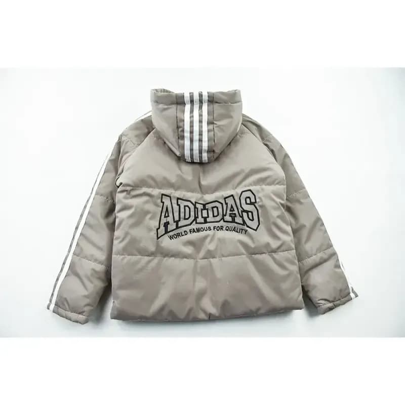 کاپشن پسرانه ADIDAS شمعی رنگ خاکی مناسب پاییز و زمستان — تصویر ۵