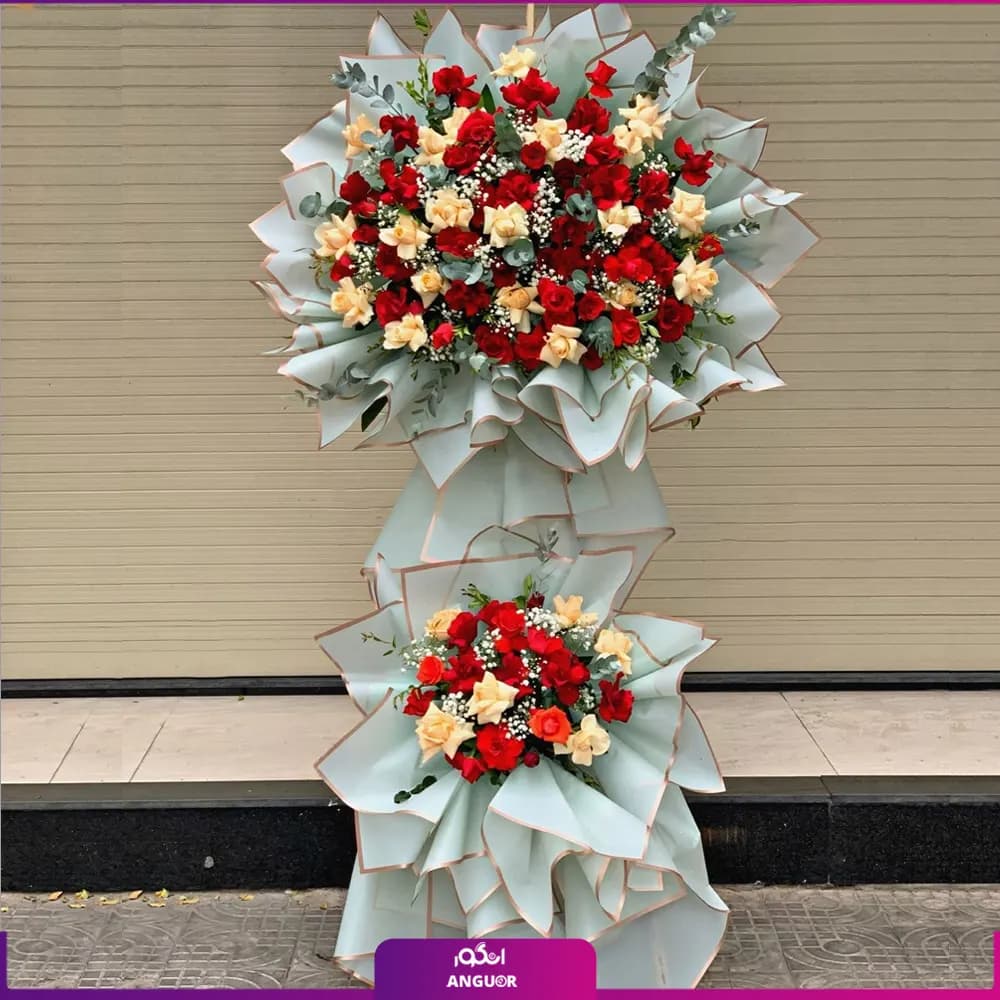 دسته گل قدی پایهدار رز؛ مناسب تبریک و افتتاحیه