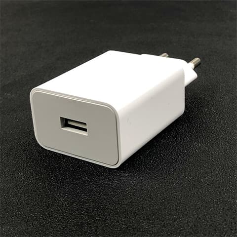 آداپتور و شارژر دیواری 18 وات شیائومی Mi 18W Fast Charge به همراه کابل — تصویر ۲
