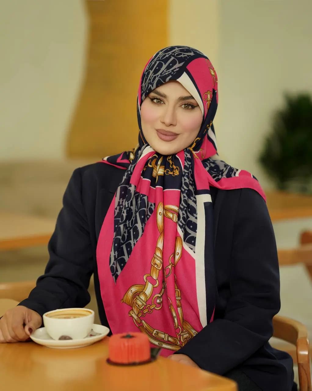 روسری نخی سیااسکارف منگوله دار پاییزه سایز 135 کد 501 — تصویر ۷