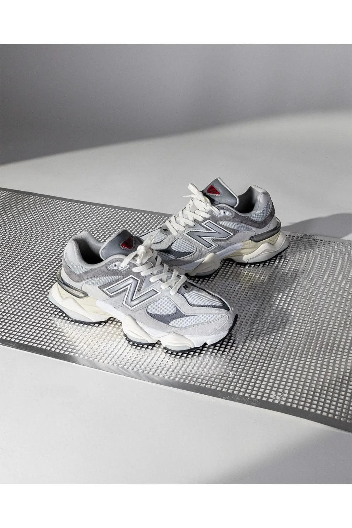 کفش اسنیکر نیو بالانس زنانه پارچه خاکستری راسته اسپرت | New Balance P-00000002227 CH — تصویر ۳