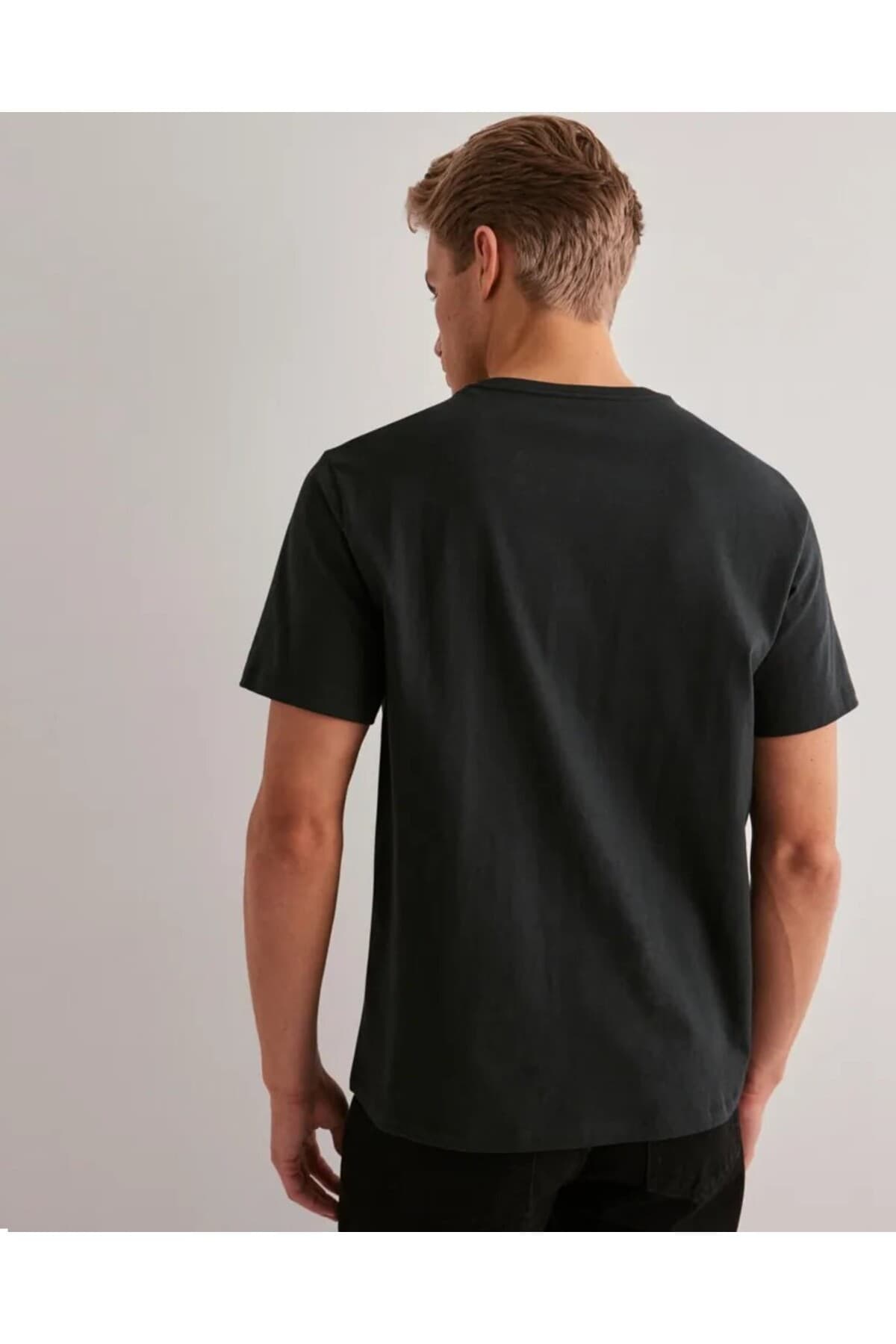 تی شرت ورزشی لیوایز مردانه 100% پنبه مشکی Menswear راسته Relaxed/ریلکس بیسیک کژوال/روزمره | Levi’s 568090205 PK — تصویر ۶