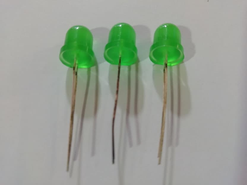 LED سبز مات 8mm تایوانی بسته 5 تایی