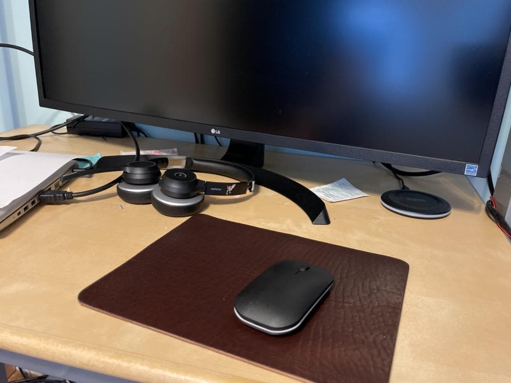 موس پد چرم طبیعی مدل Mousepad 28 | سیلوا چرم — تصویر ۴