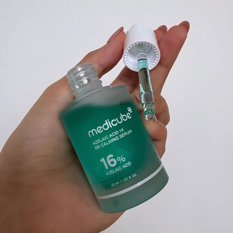 سرم مدی کیوب مدل آزلائیک اسید 16% ضد جوش و تسکین دهنده کد 1580 — تصویر ۲