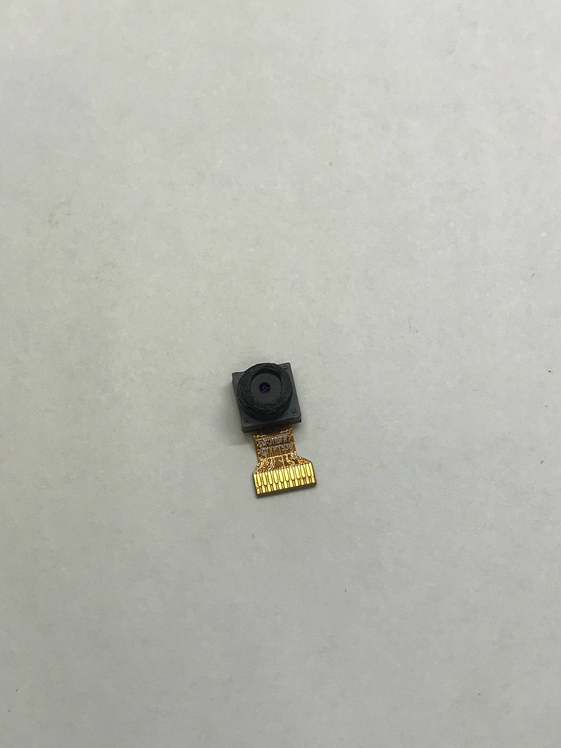 دوربین سلفی سامسونگ j200 رو گوشی تست شده — تصویر ۲