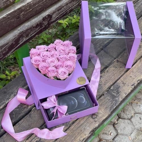 باکس گل رز یاسی زیبا 6197