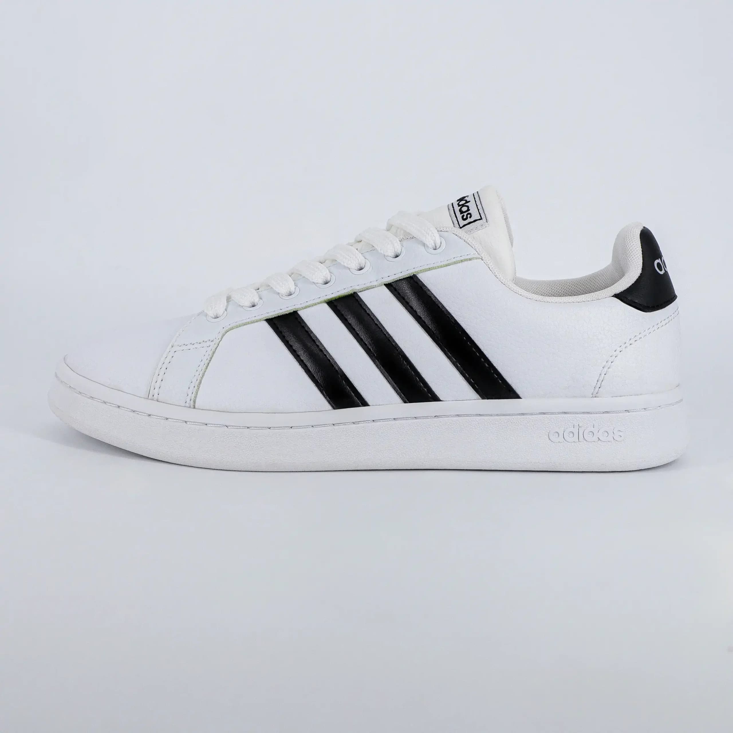 کتونی آدیداس گرند کورت ADIDAS GRAND COURT مردانه سفید مشکی کد 759 — تصویر ۵