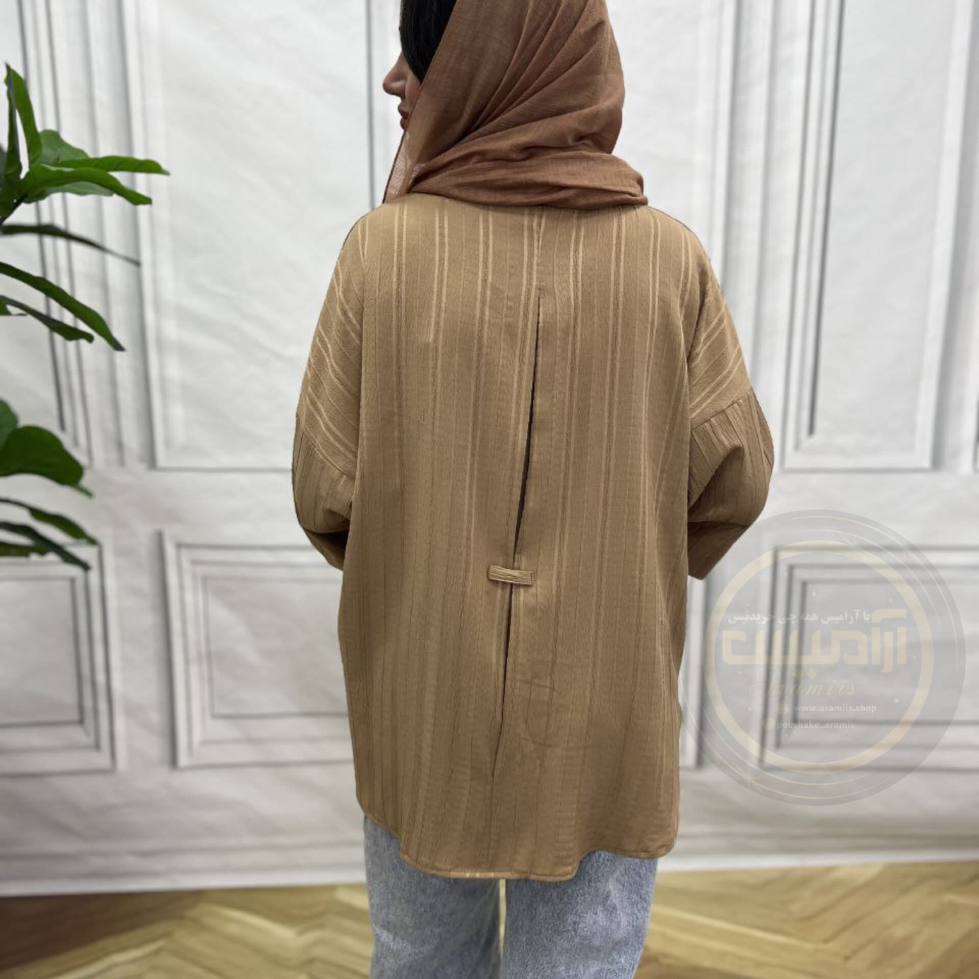 شومیز آیوای ژینوس — تصویر ۶