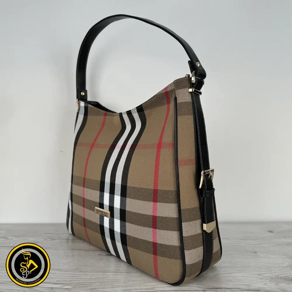 کیف دستی زنانه اسپرت برند BURBERRY — تصویر ۲