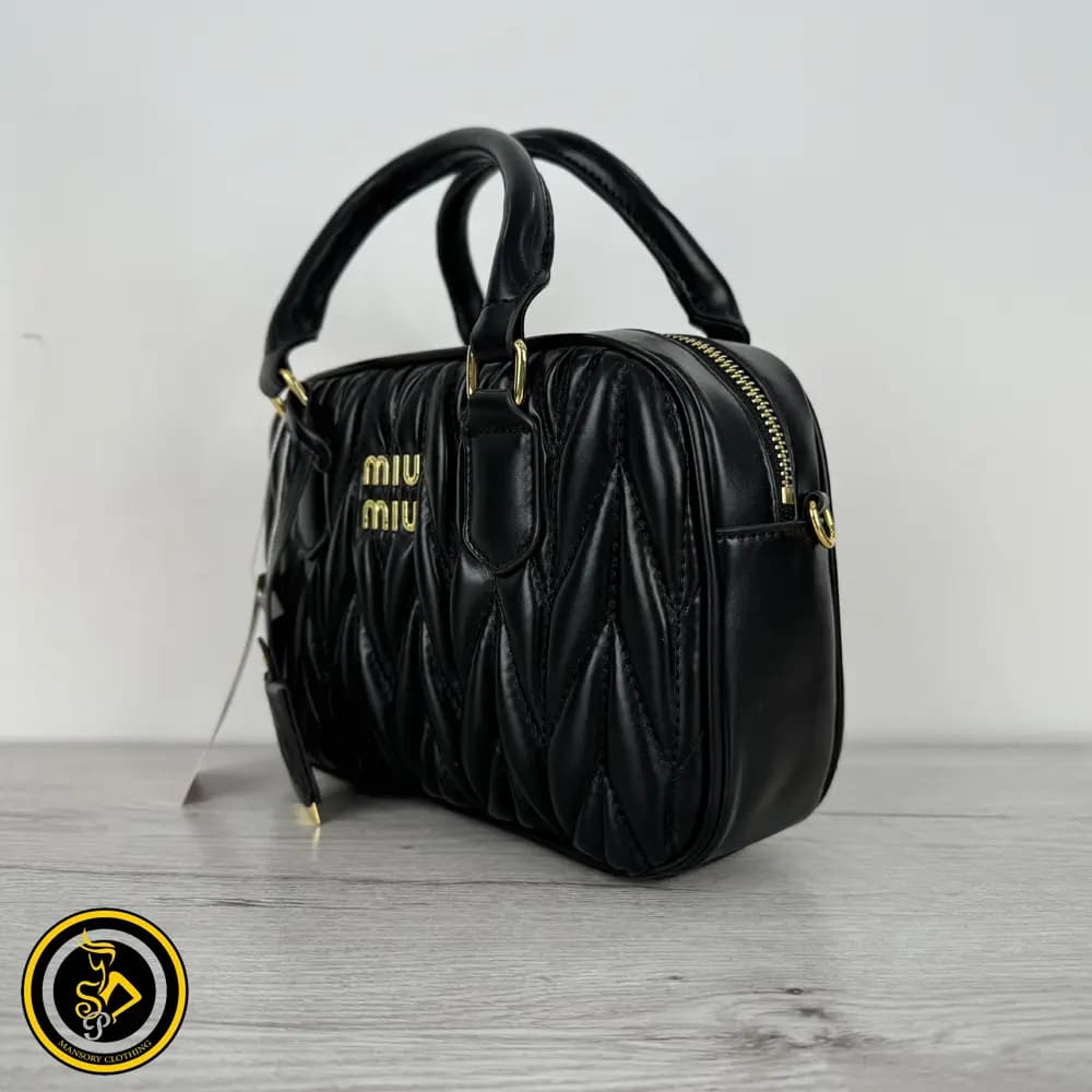 کیف مخملی زنانه برند میو میو (miu miu) سایز کوچک — تصویر ۶