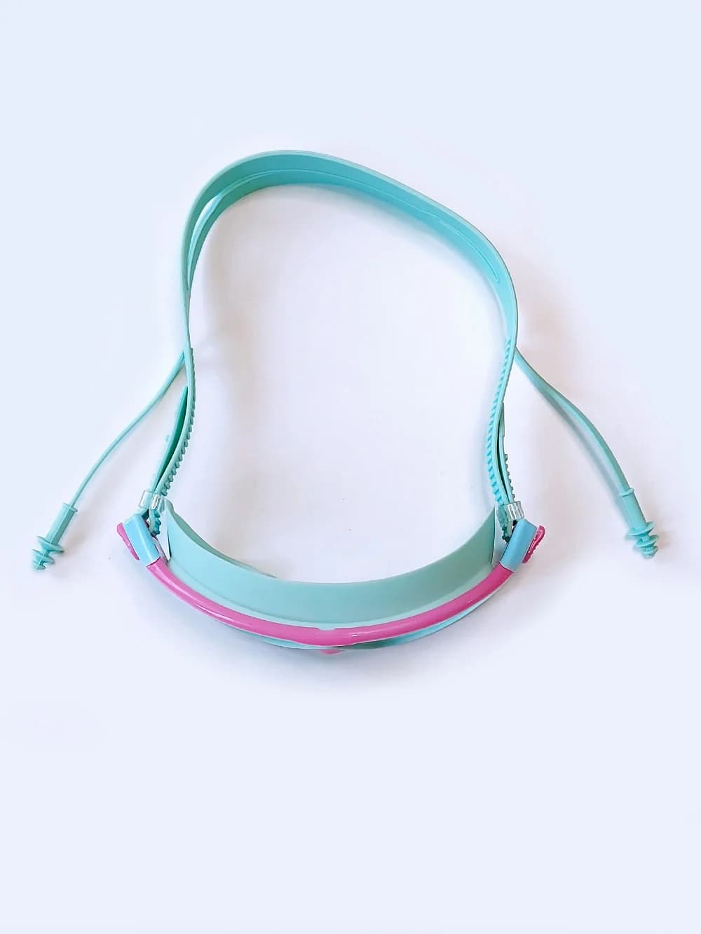 عینک استخر کودکان دخترانه و پسرانه فرم بزرگ برند اسپیدو ( Speedo ) گوشگیر دار — تصویر ۳