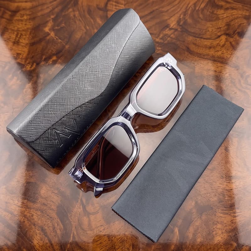 عینک آفتابی آلبرت وگ مدل SZ8109 Independence Tawny — تصویر ۴