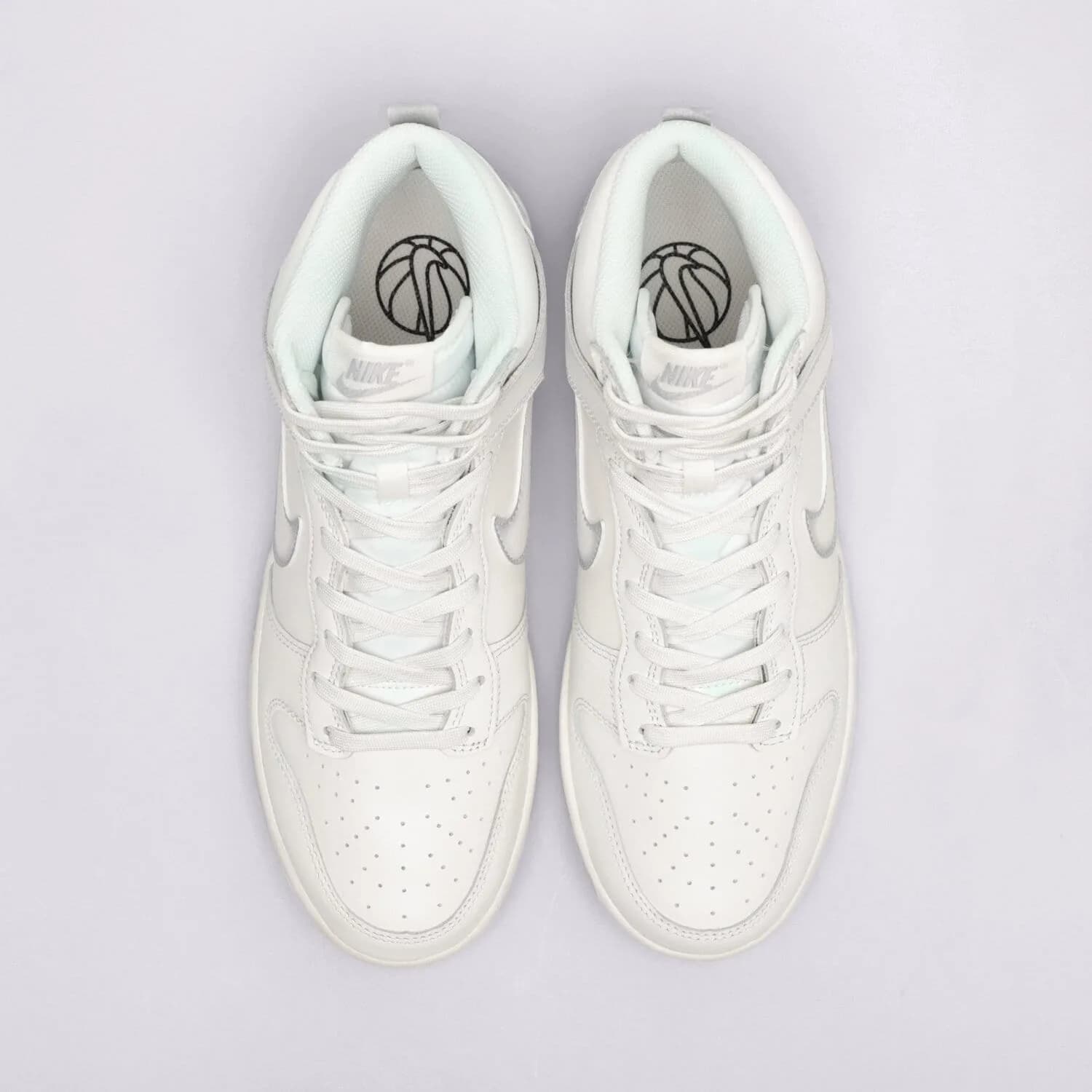 کتونی Nike مدل Dunk High Retro – FD6922-100 — تصویر ۵