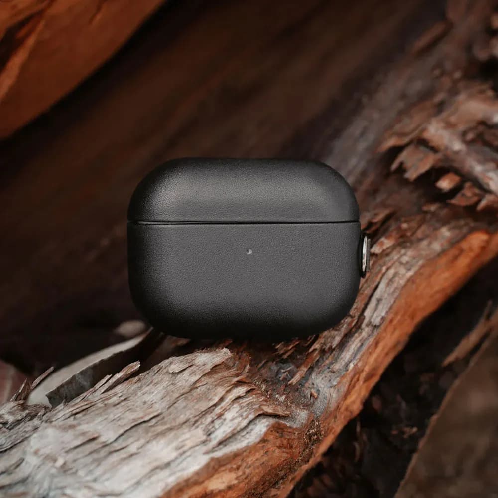 کاور ایرپاد چرمی Sandmarc Leather Edition – AirPods Pro Case Black — تصویر ۵
