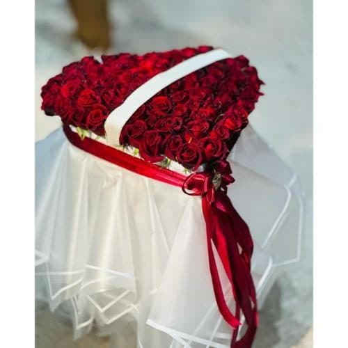 دسته گل رز نامزدی 5884