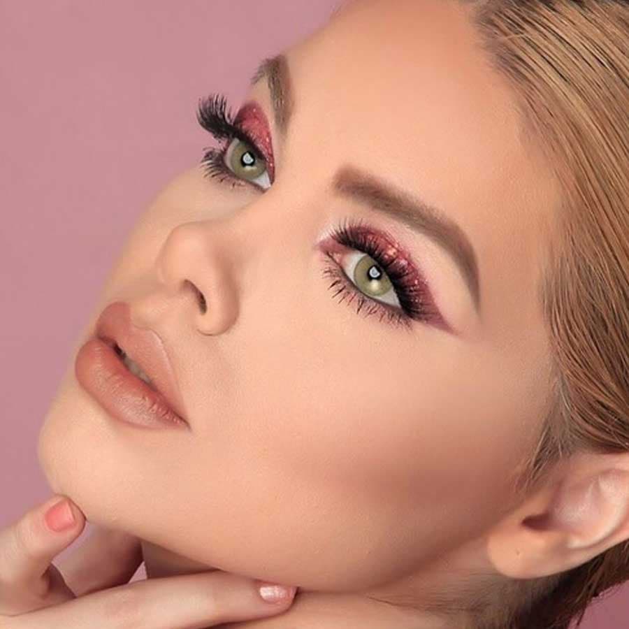 لنز رنگی ترسا مون ناوی سالانه