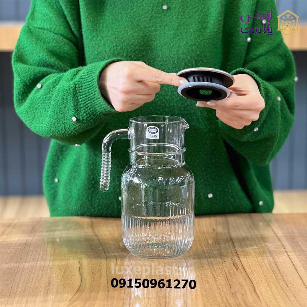 پارچ شیشه ای شیاردار 1/5لیتر درب استیل لیمون 2375 — تصویر ۲