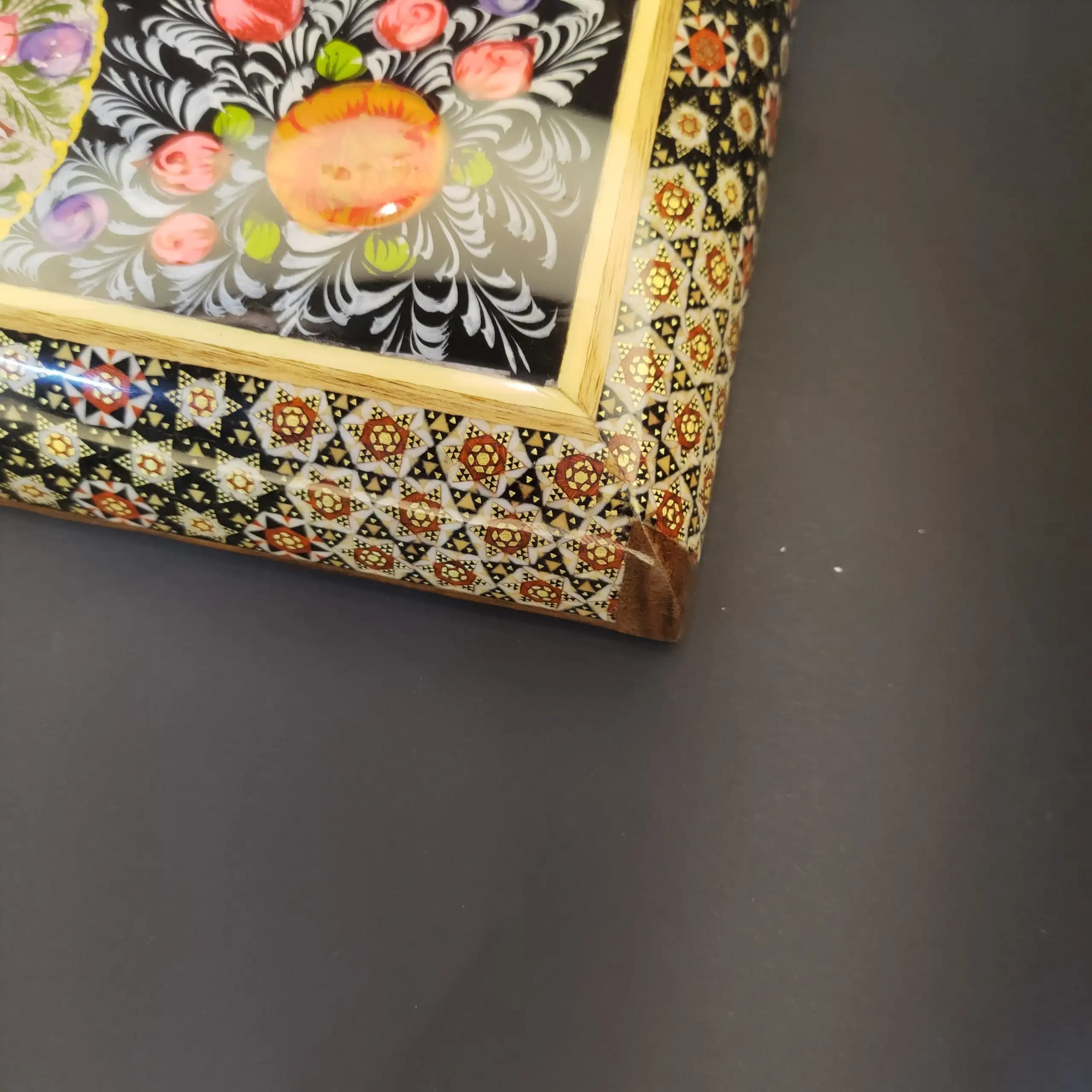 تخته نرد دست ساز گردو خاتم و پرداز گل مرغ برجسته اقتصادی با ضربه گیر بینظیر — تصویر ۷