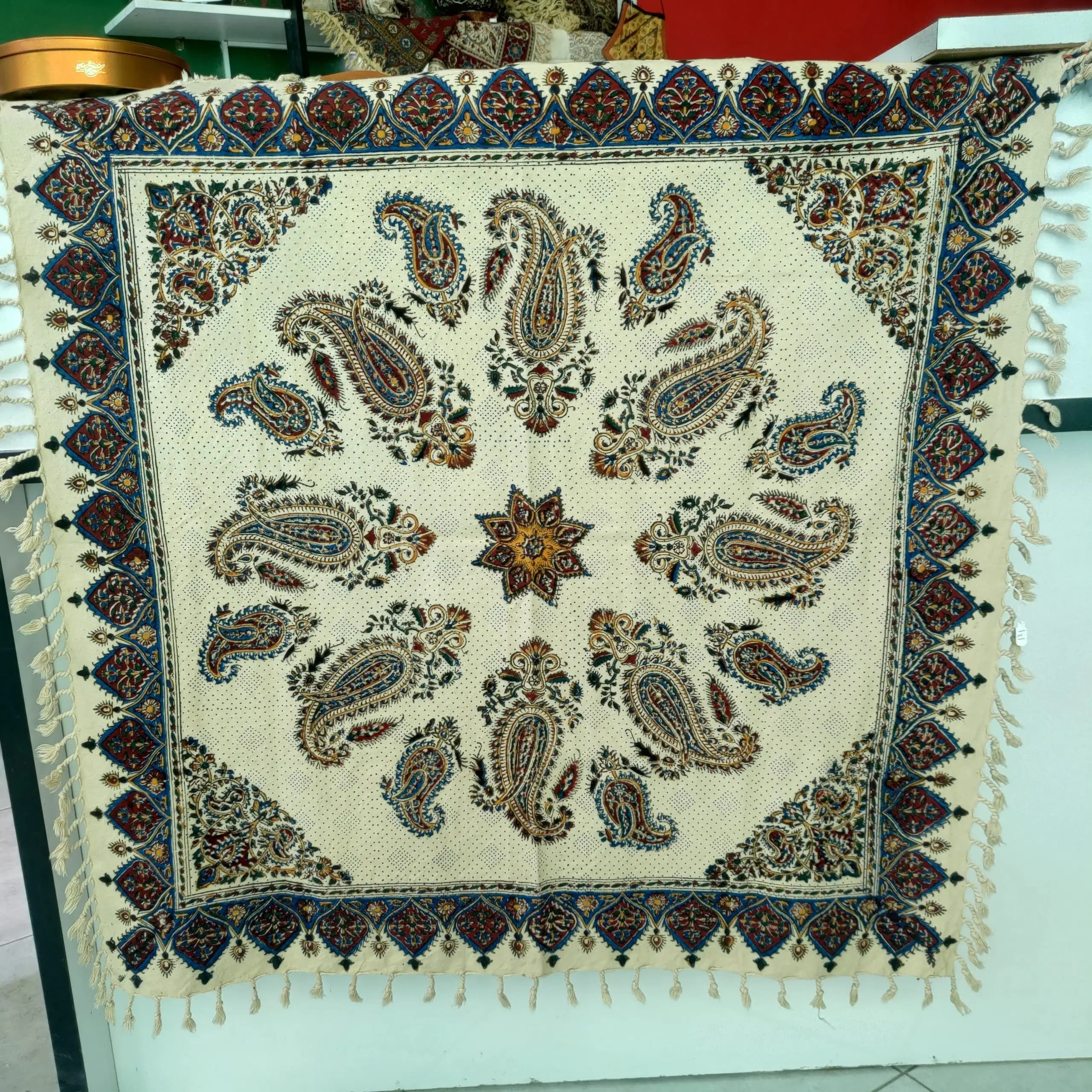 پارچه قلمکاری 1 در 1 سنتی — تصویر ۵
