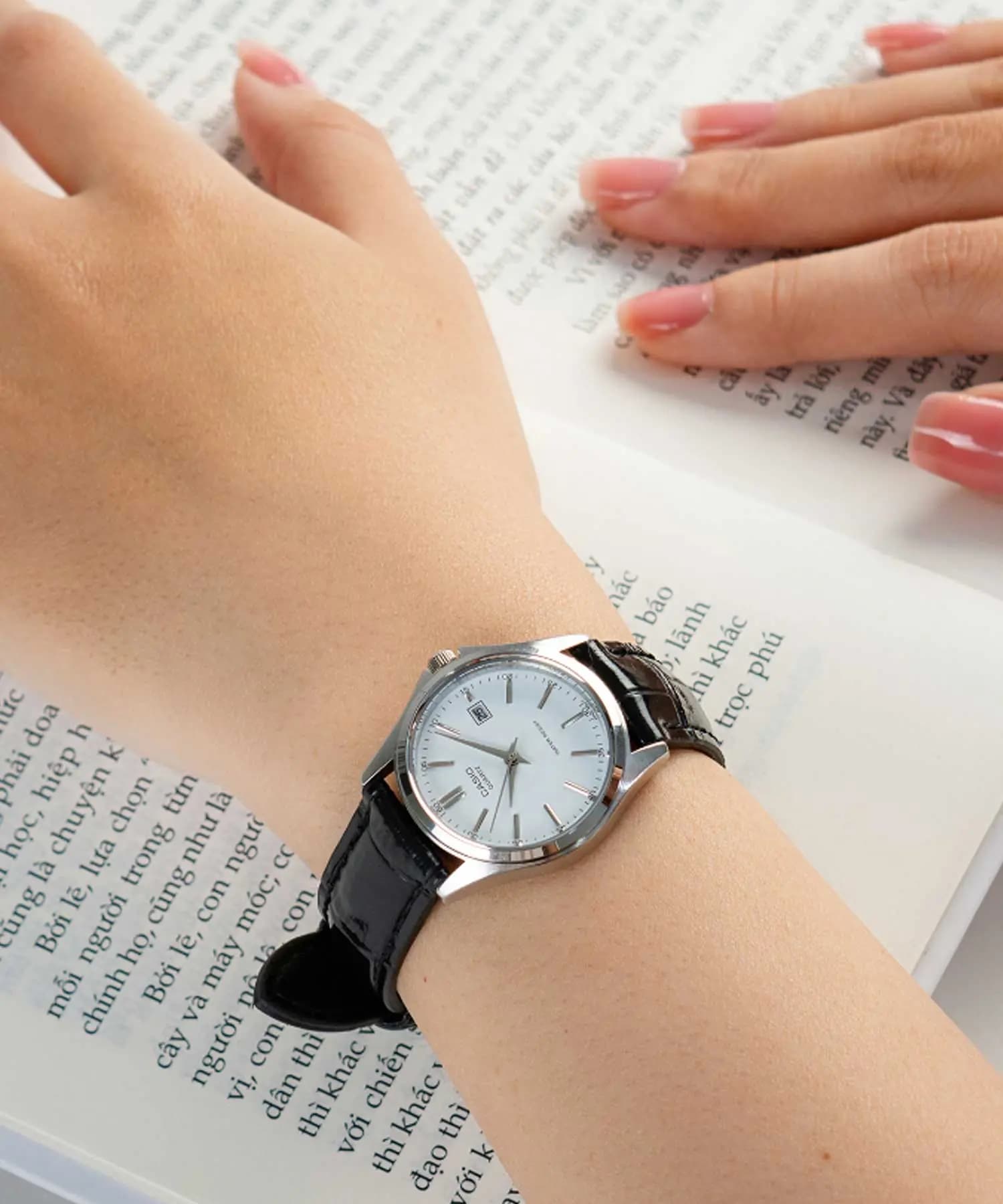ساعت مچی زنانه اصل کاسیو (casio) زیرمجموعه استاندارد مدل LTP-1183E-7ADF — تصویر ۴