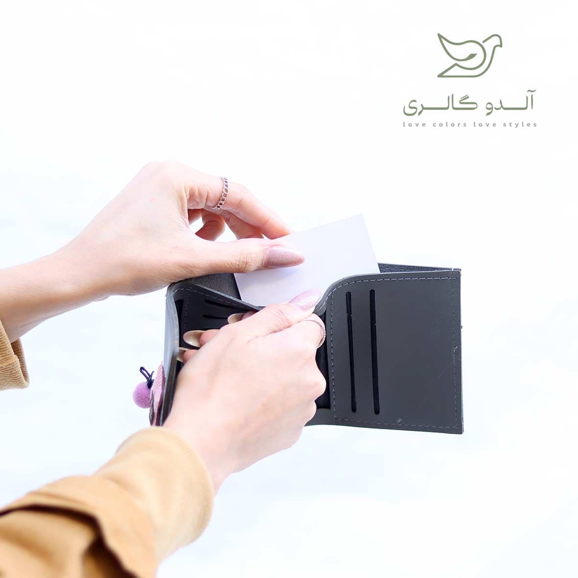 کیف پول ستیرا — تصویر ۷