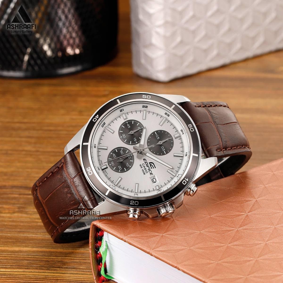 ساعت کاسیو ادیفایس بند چرمی Casio Edifice EFR-526L-7AV — تصویر ۳