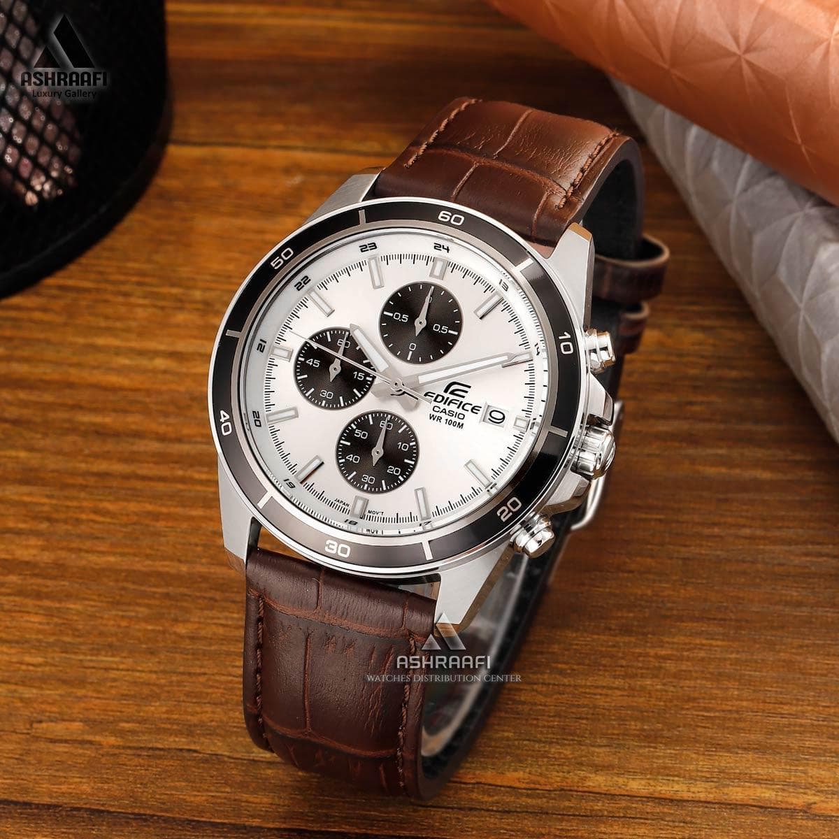 ساعت کاسیو ادیفایس بند چرمی Casio Edifice EFR-526L-7AV — تصویر ۲
