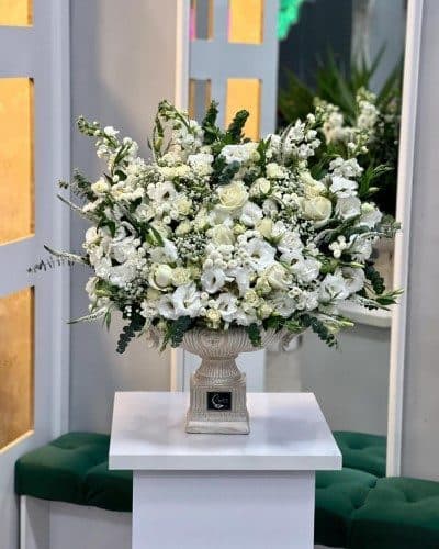 فروشگاه گل و گیاه و گلدان شهرک صدف اندیشه 5717