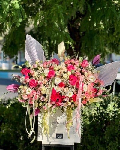 فروشگاه گل و گیاه و گلدان های مهرشهر کرج 5693