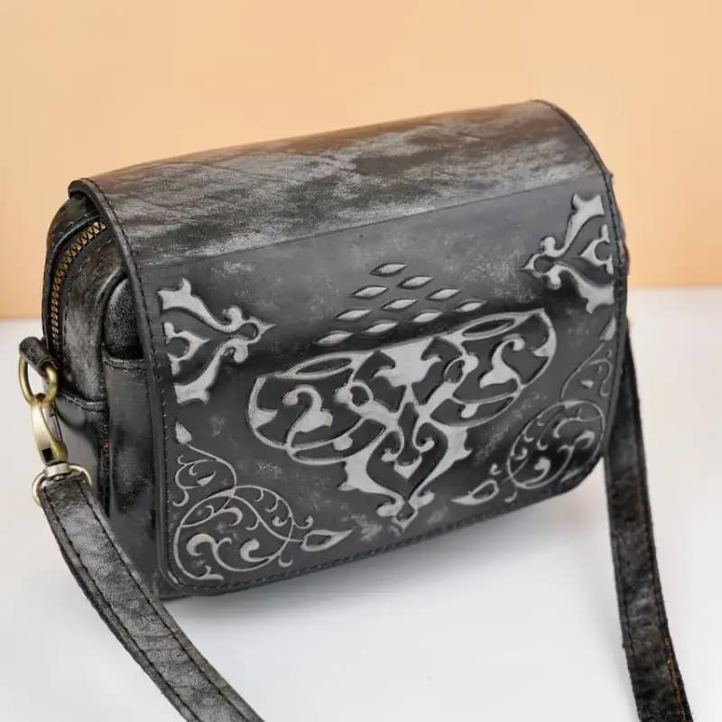 کیف دوشی چرم زنانه 47-56 — تصویر ۲