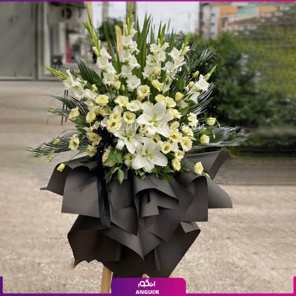 تاج گل ارزان روی قبر